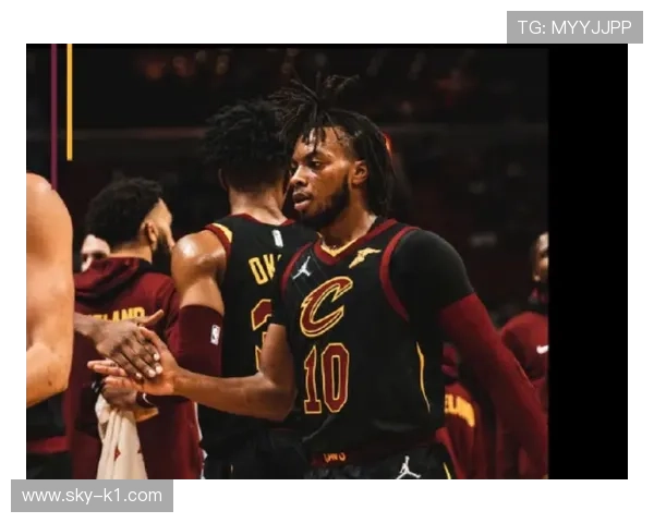 卡马文加：从替补奇兵到关键轮换的跃迁解析