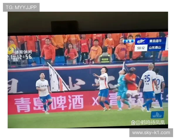 半场哨判罚规则：裁判何时吹哨终止上半场