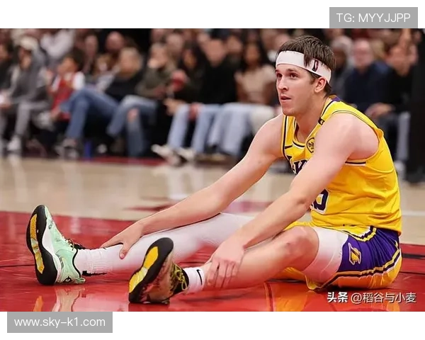 奥斯汀·里夫斯三分出手增加 关键时刻得分占比提升显著